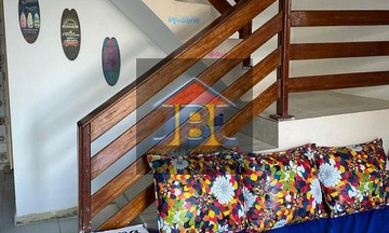 Casa Com 108M² Na Pr...