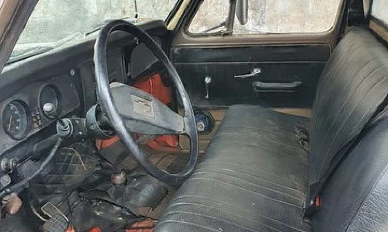 Chevrolet C10...