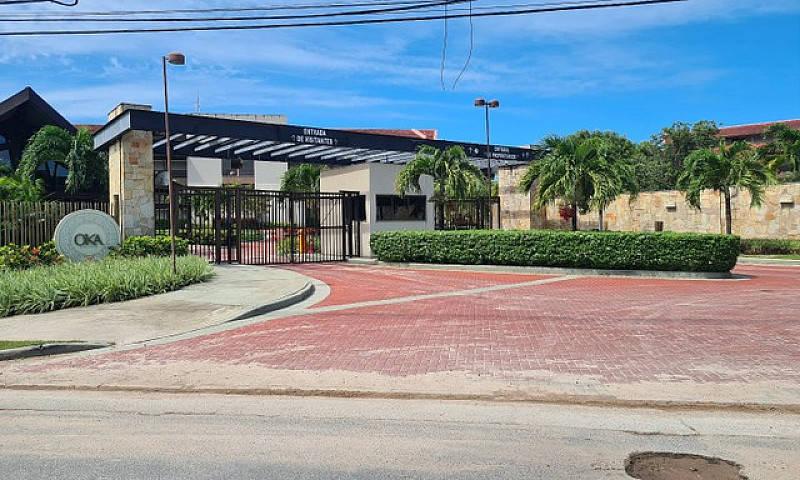 Flat No Oka Beach Mo...