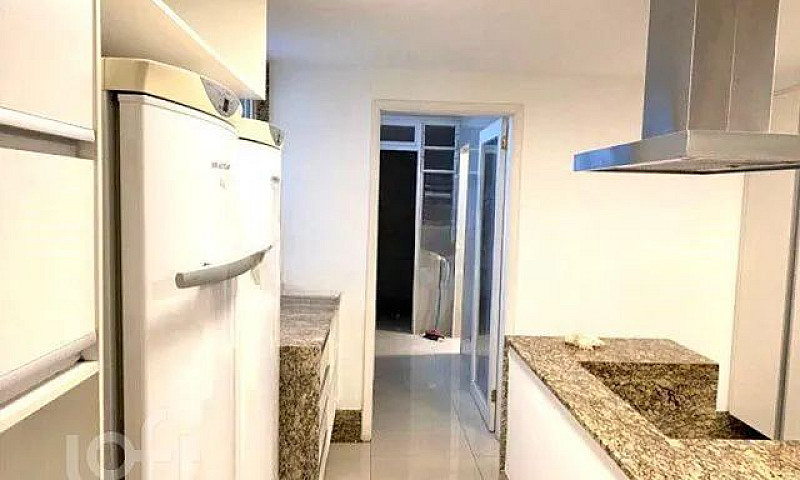 Apartamento À Venda ...