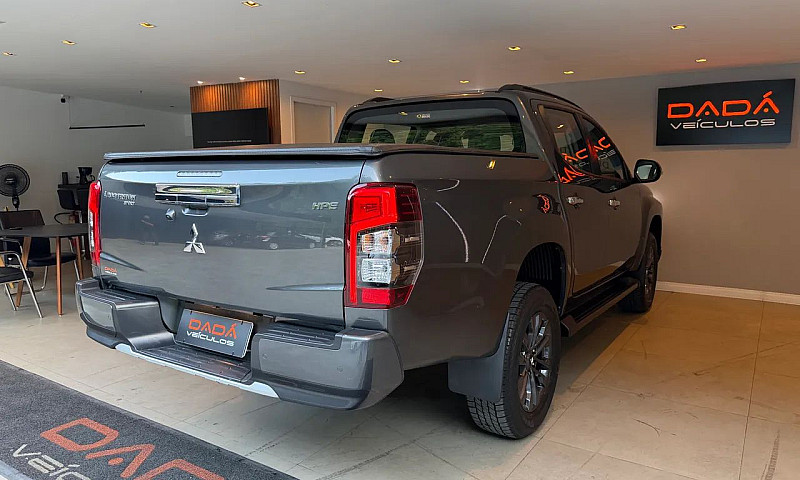 Mitsubishi L200 Trit...