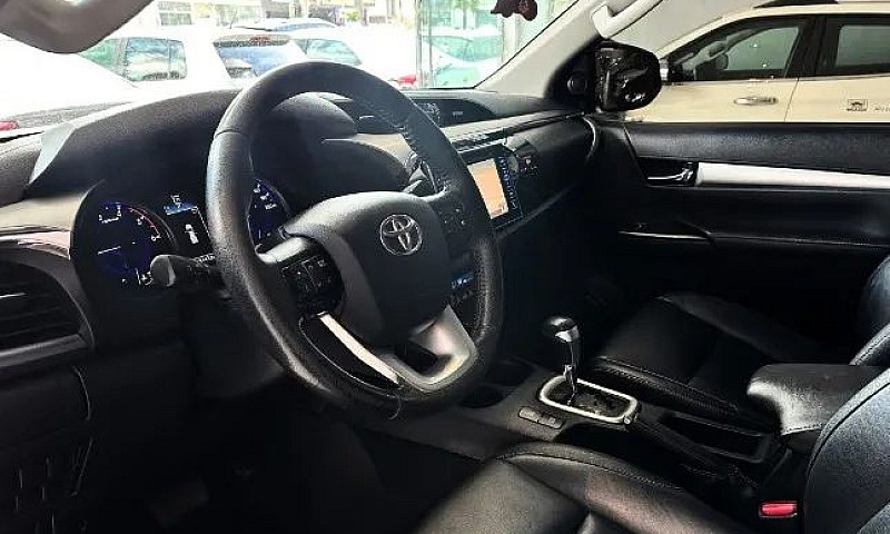 Toyota Hilux Cd Srx ...