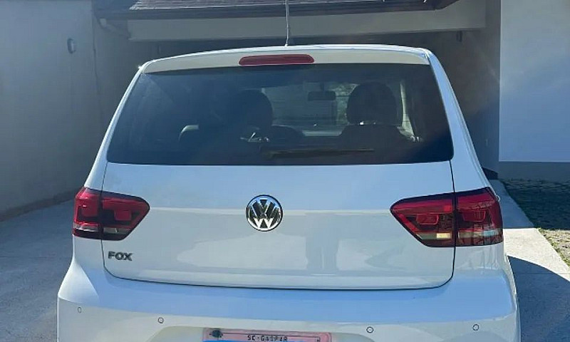 Volkswagen Fox Conne...