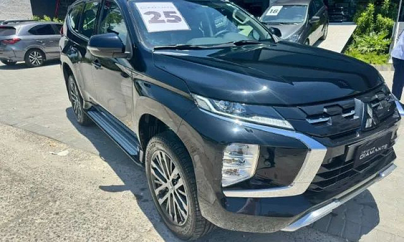 Mitsubishi Pajero Sp...