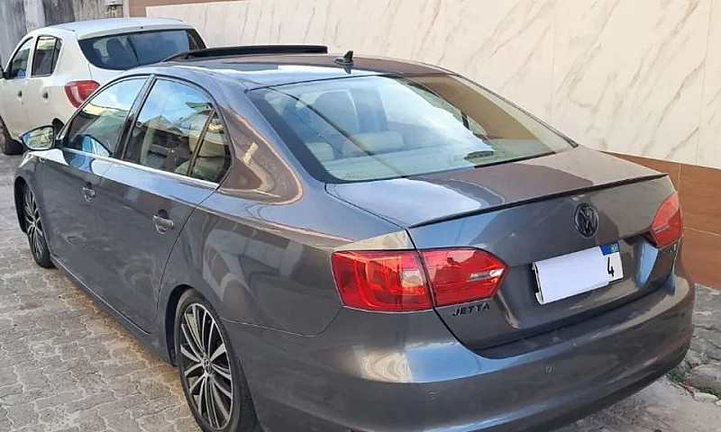 Volkswagen Jetta Hig...
