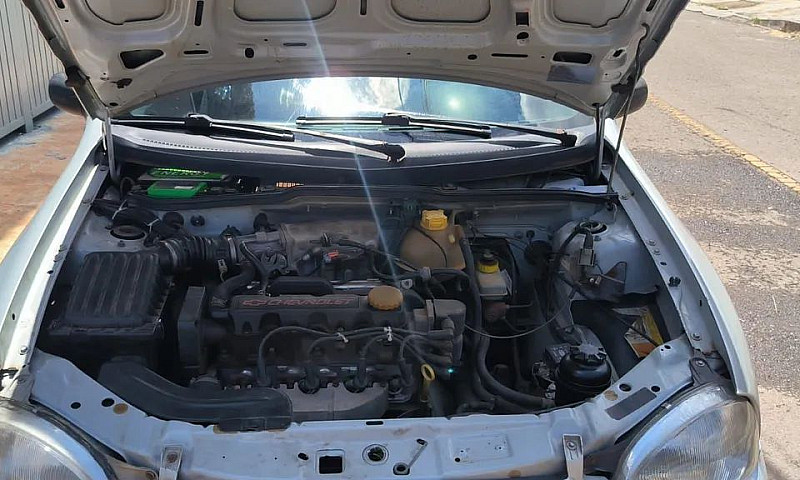 Chevrolet Corsa Wind...