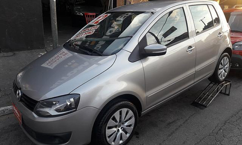 Vw Fox 1.6 Completo...