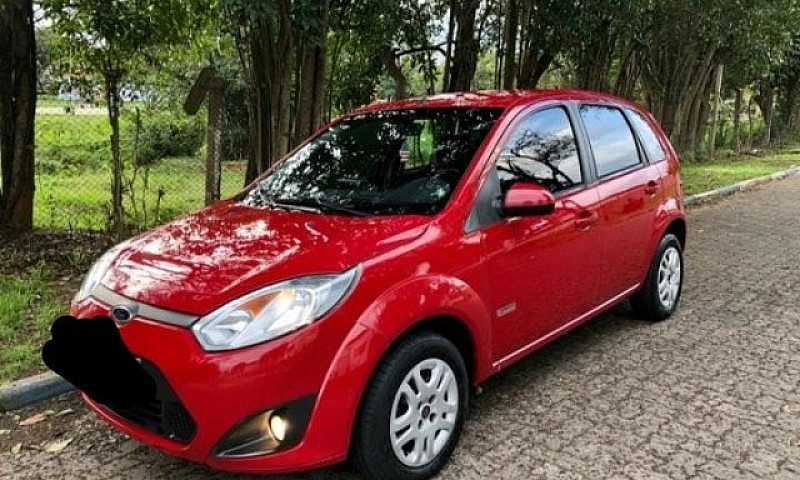 Ford Fiesta Completo...