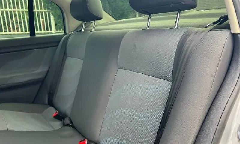 Polo Sedan 2009 1.6 ...