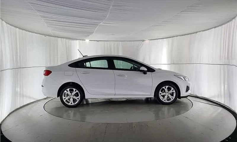 Chevrolet Cruze 2023...