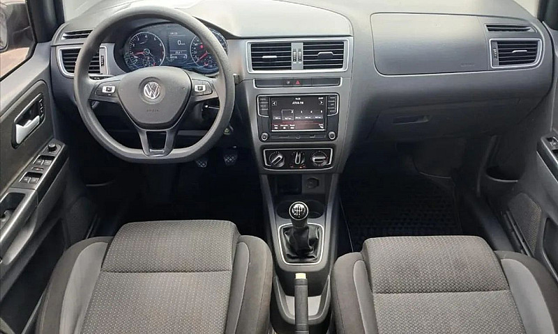 Volkswagen Fox Conne...