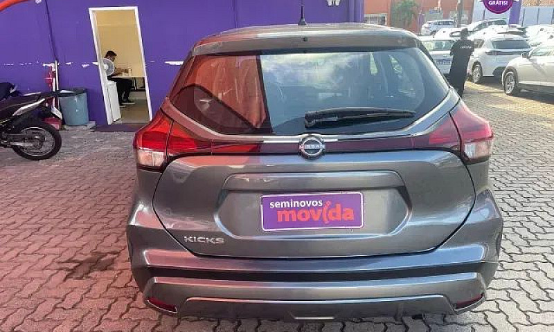 Nissan Kicks 1.6 Act...