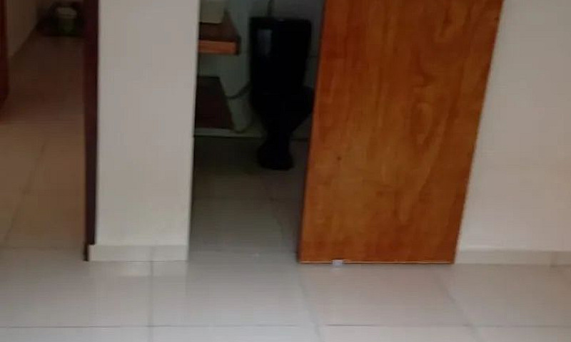 Casa Em Condomínio E...