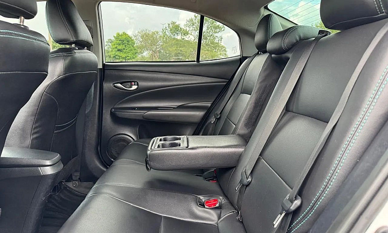 Toyota Yaris Xl Plus...