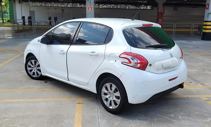 Peugeot 208 Active/A...