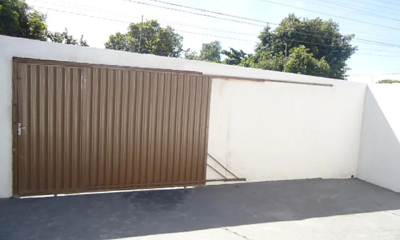 Casa Residencial Ame...