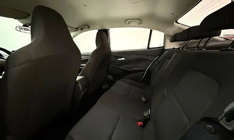 Chevrolet Onix Plus ...