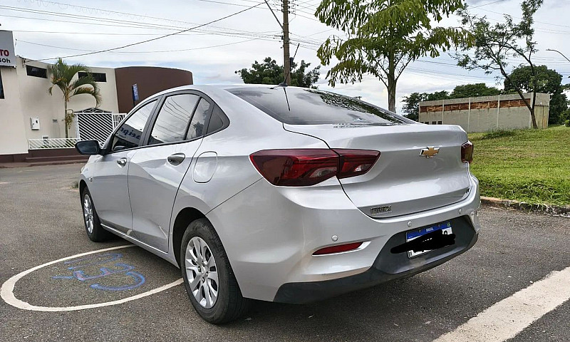 Chevrolet Onix Plus ...