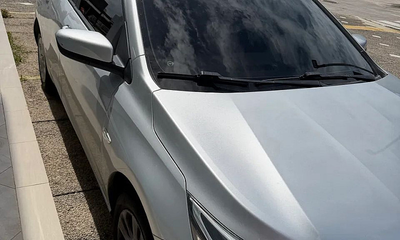 Chevrolet Onix Plus ...