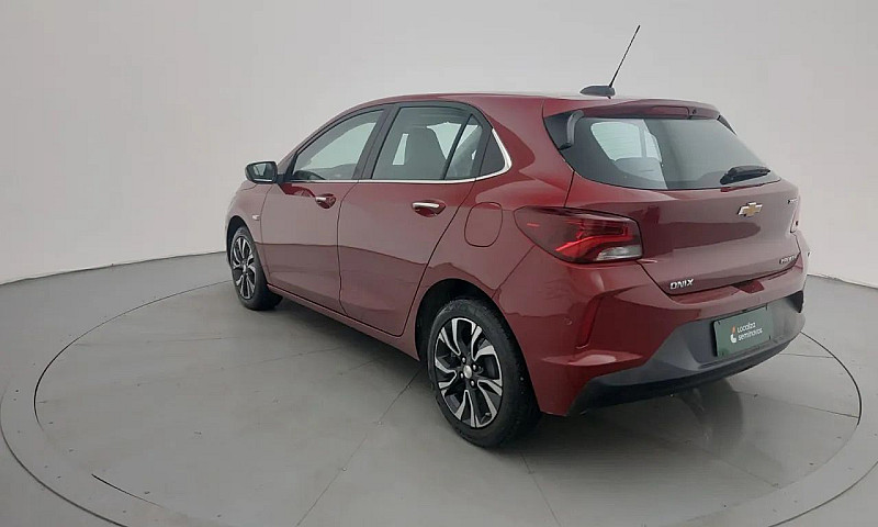 Chevrolet Onix Hatch...