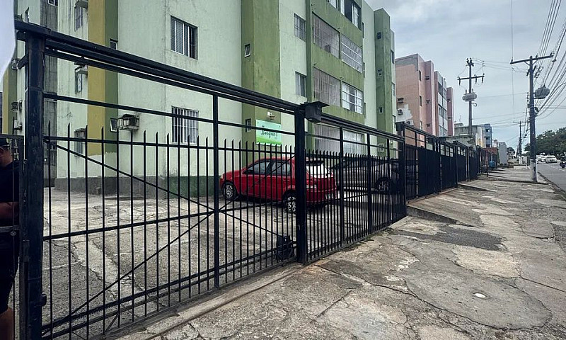 # 3/4 Apartamento Se...