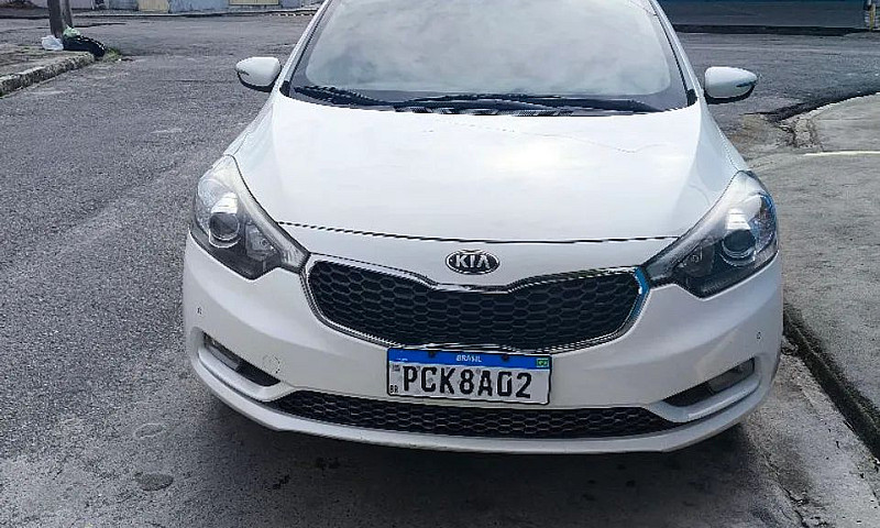 Kia Motors Cerato 1....