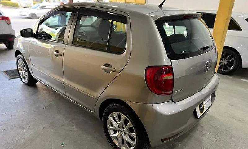 Volkswagen Fox Trend...
