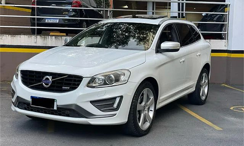 Volvo Xc60 T5 R-Desi...