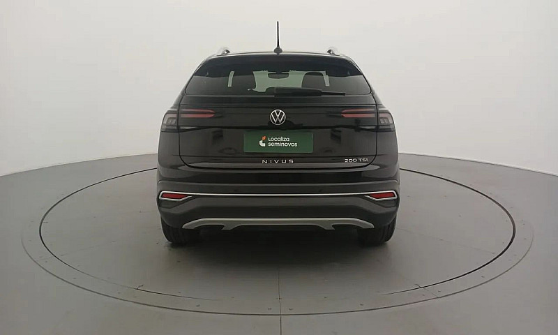 Volkswagen Nivus Hig...