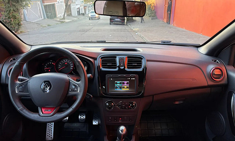 Renault Sandero Spor...