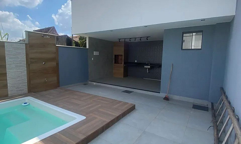 Casa À Venda No Bair...