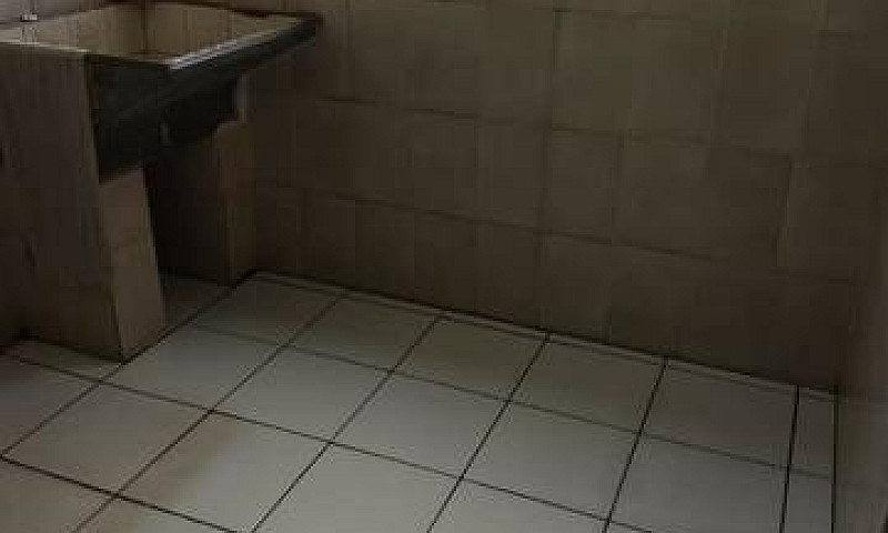 Aluga-Se Apartamento...