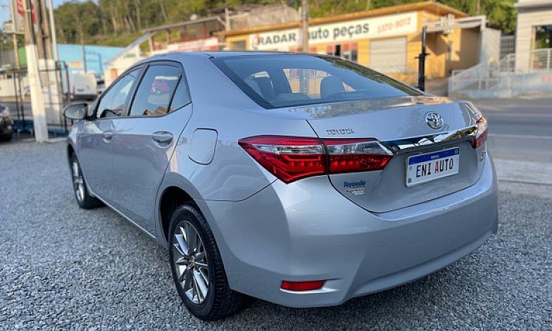 Toyota Corolla Xei 2...