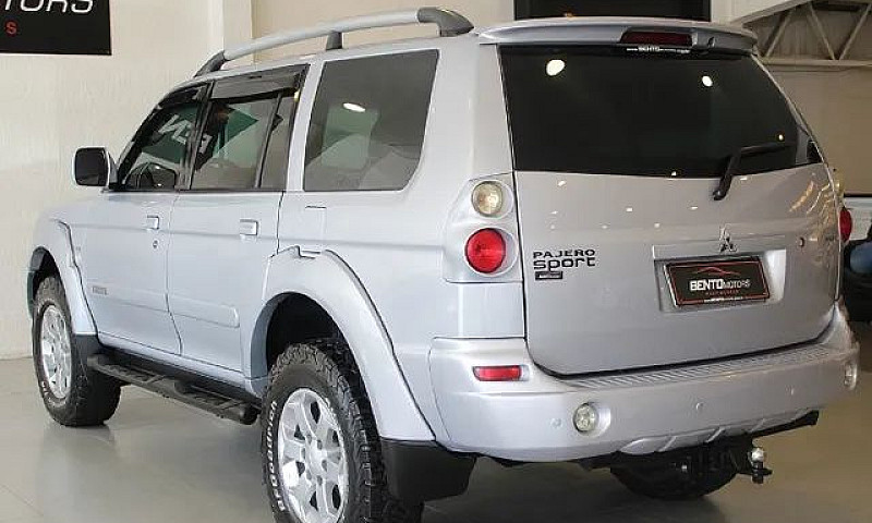 Mitsubishi Pajero Sp...