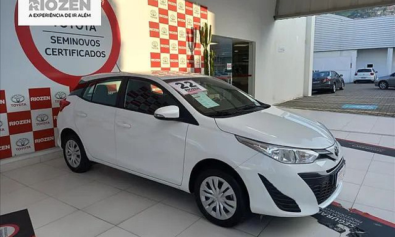 Toyota Yaris 1.3 16V...