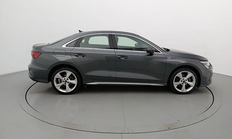 Audi A3 Sedan S-Line...