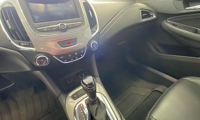 Chevrolet Cruze Lt 1...