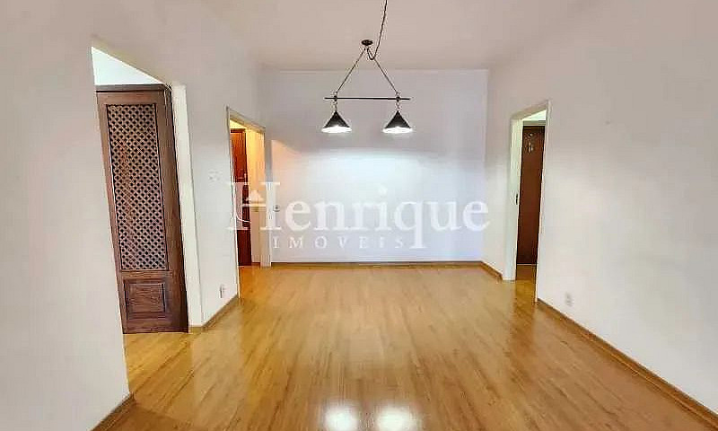 Apartamento : / Resi...