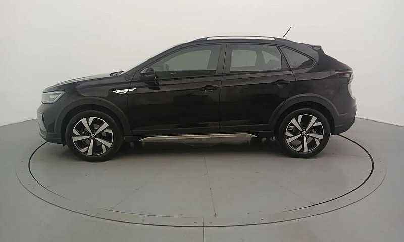 Volkswagen Nivus Hig...