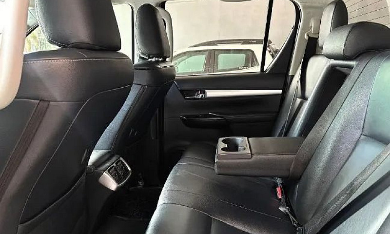 Toyota Hilux Cd Srx ...