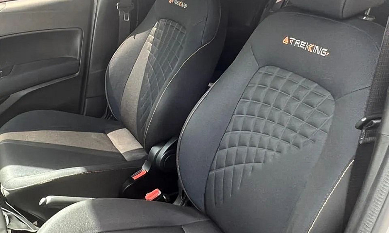 Fiat Argo Trekking 1...