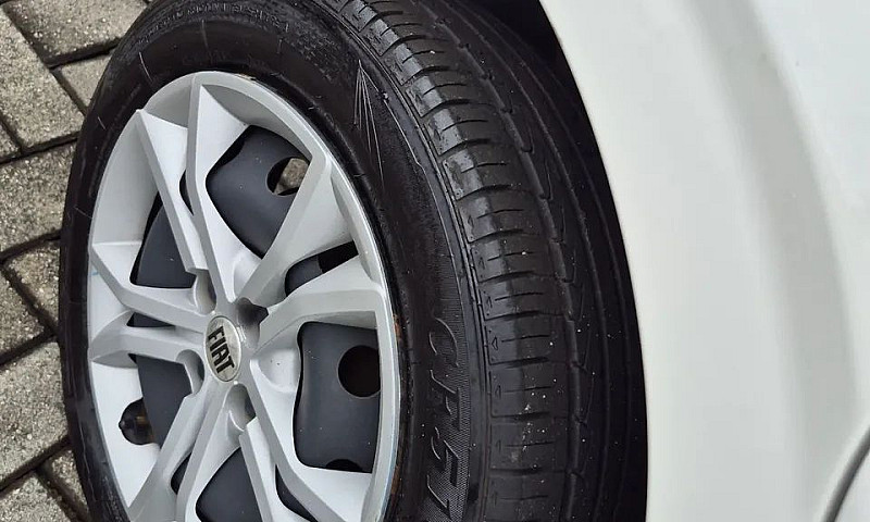 Fiat Argo Drive 1.0 ...