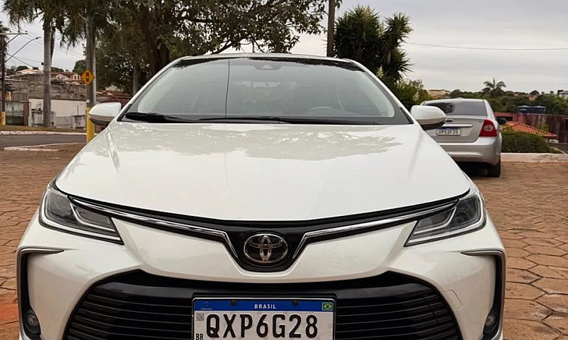 Toyota Corolla Altis...