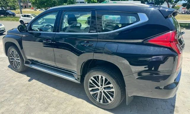 Mitsubishi Pajero Sp...