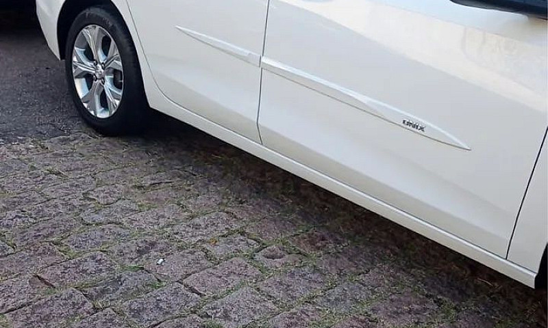 Chevrolet Onix Sedan...