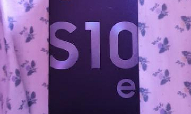 Samsung Galaxy S10E ...