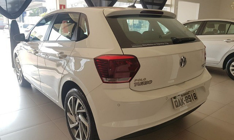 Polo 200Tsi Highline...