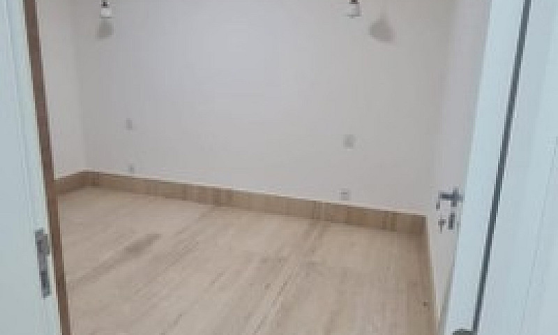 Casa No Condomínio F...
