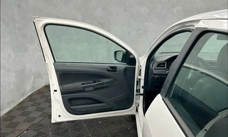 Voyage 1.6 2022 Comp...