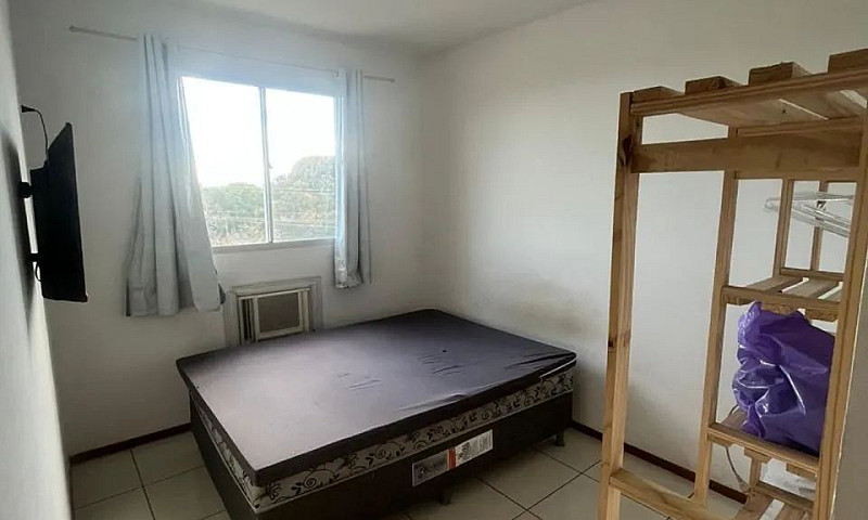 Alugo Apto 2 Quartos...